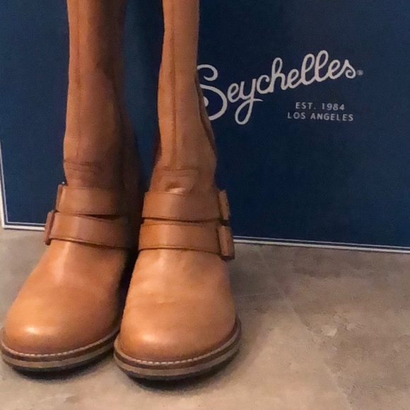Seychelles- Hold My Hand Tall side zip Boot - Picture 2 of 2